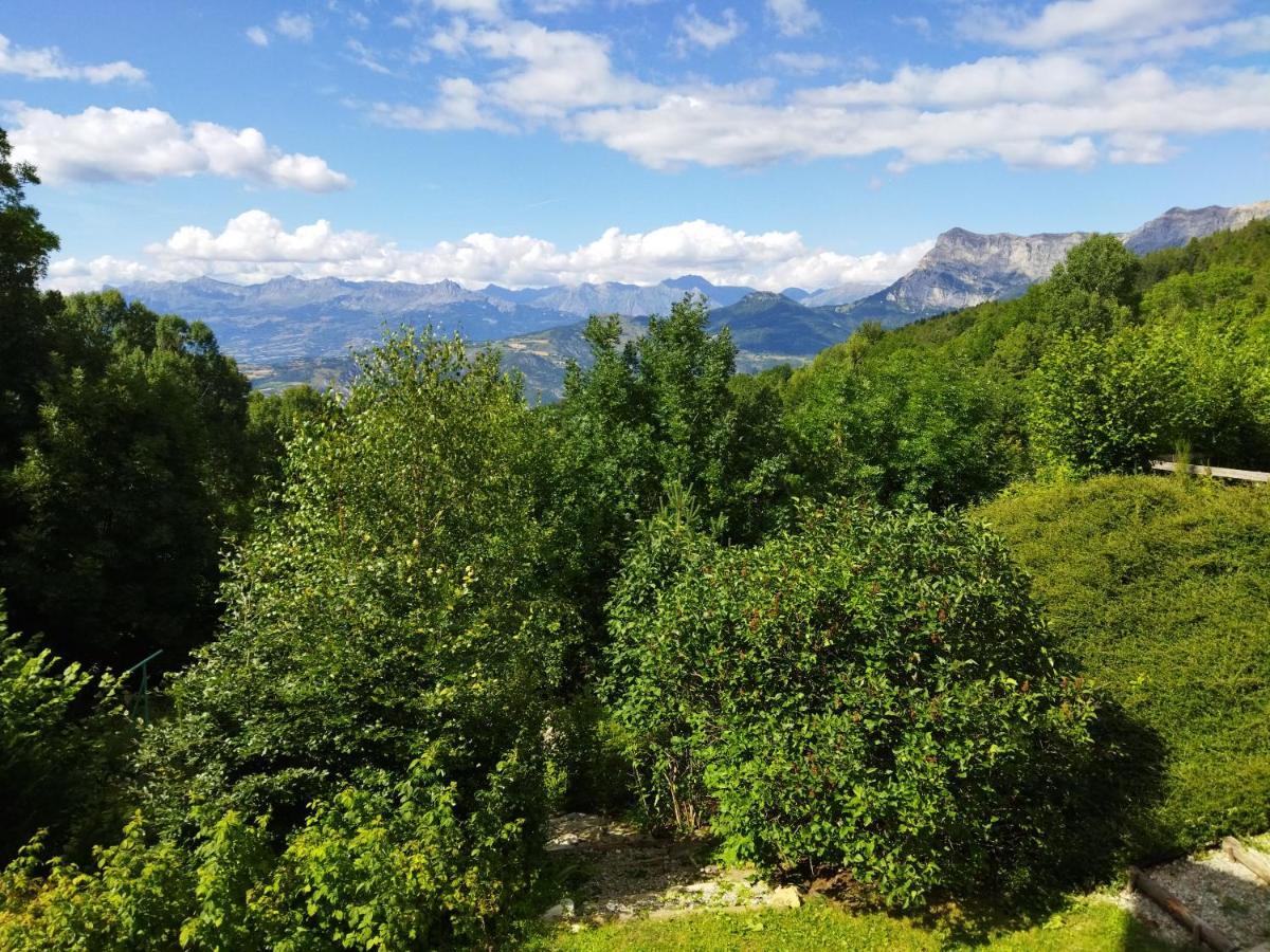 Gites Chalet Grand Cerf Montclar-Ubaye Exterior photo